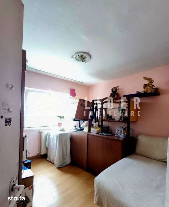 Apartament 4 camere decomandat | 80 mp | Etaj intermediar | Zona Horea - Imagine principală: 5/11