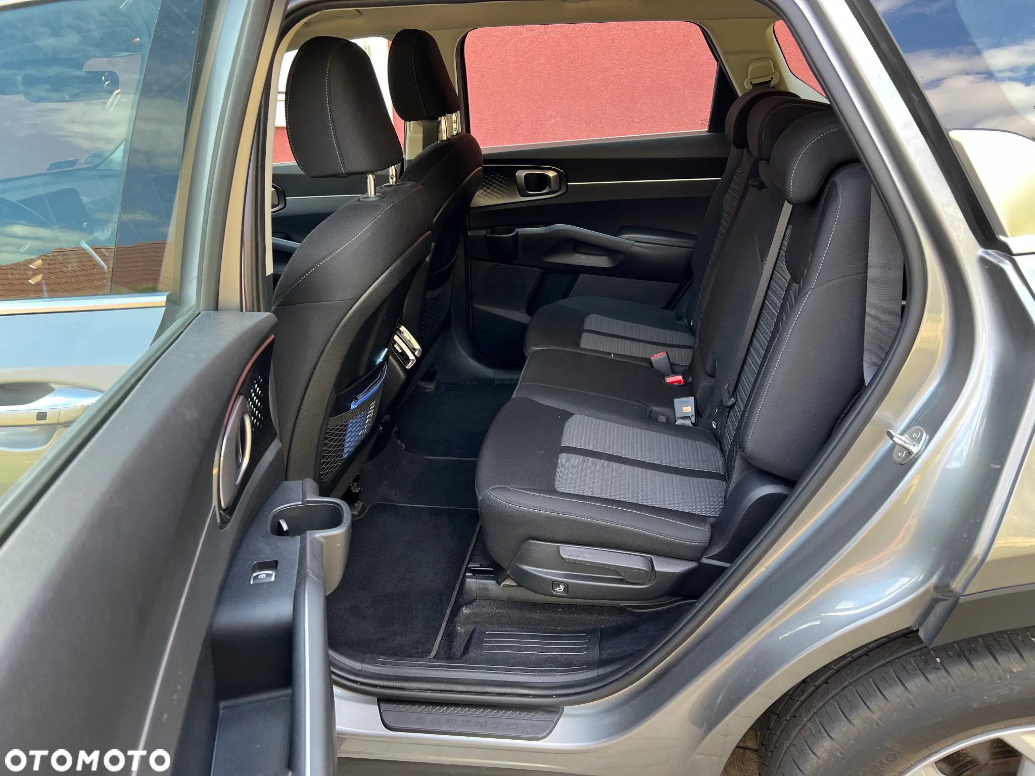 Kia Sorento 1.6 T-GDI HEV L 4WD 7os - 12