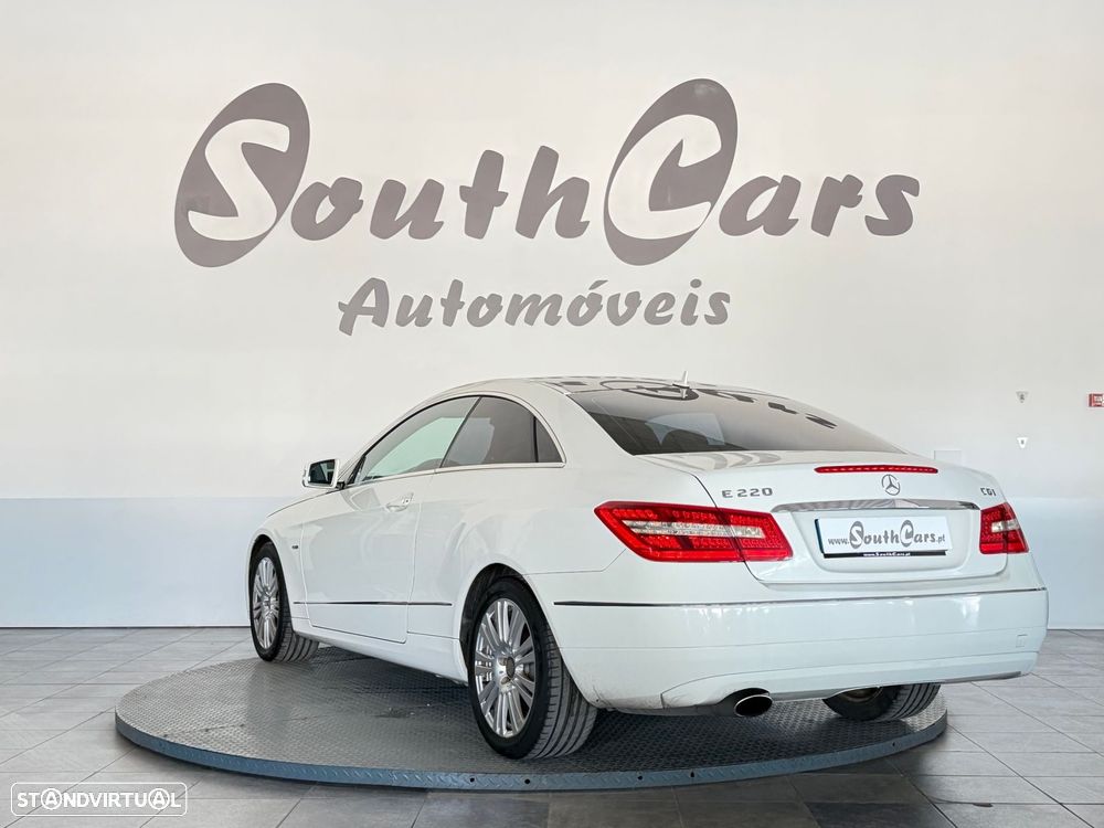 Mercedes-Benz E 220 CDi Avantgarde BlueEfficiency - 8