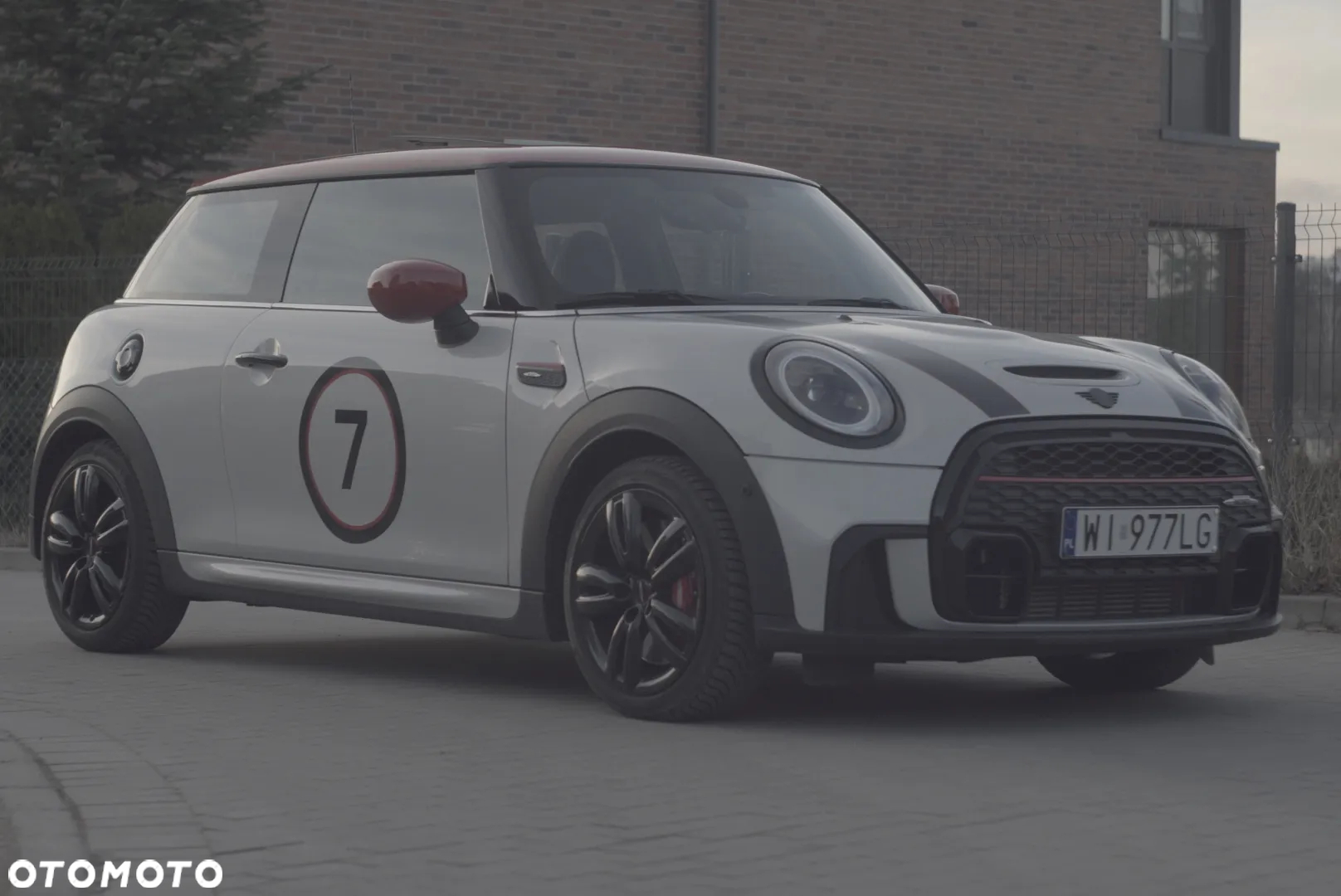 MINI John Cooper Works - 3
