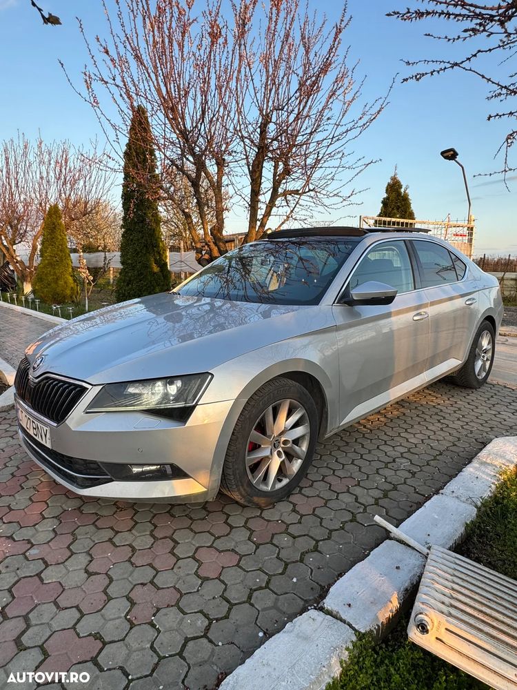 Skoda Superb 2.0 TDI DSG Active - 2