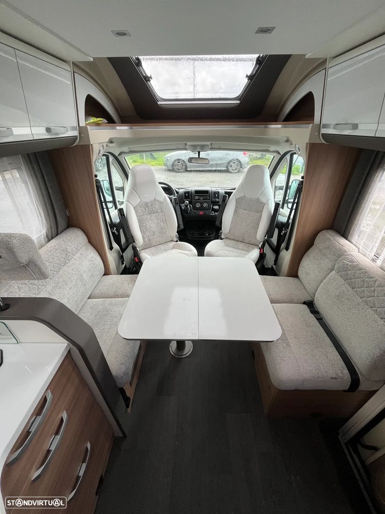 Adria Matrix Axess 670 DC - 34