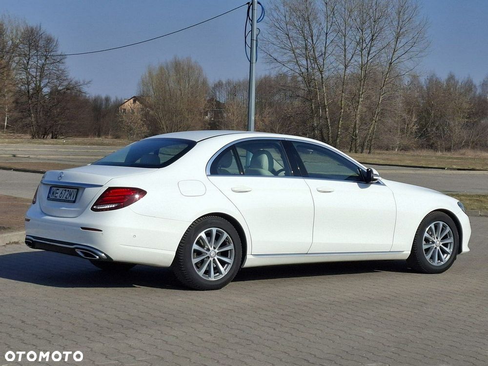 Mercedes-Benz Klasa E 220 d Business Edition 9G-TRONIC - 25