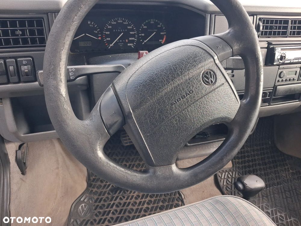 Volkswagen Transporter - 8