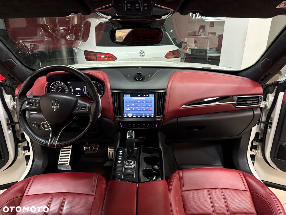 Maserati Levante - 33