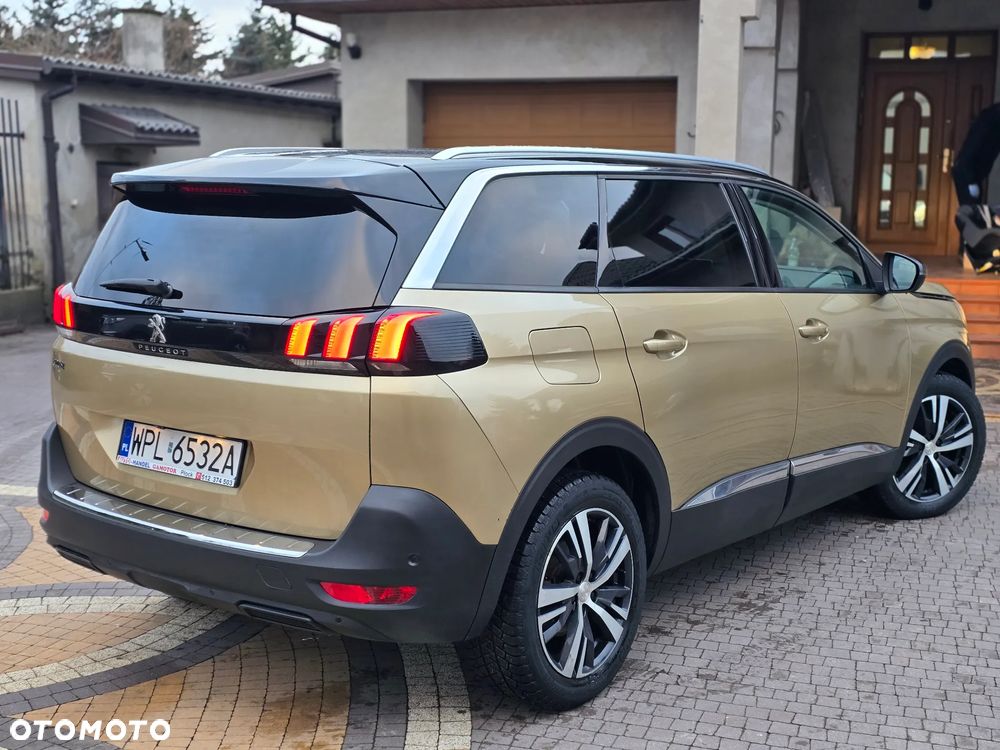 Peugeot 5008 - 13