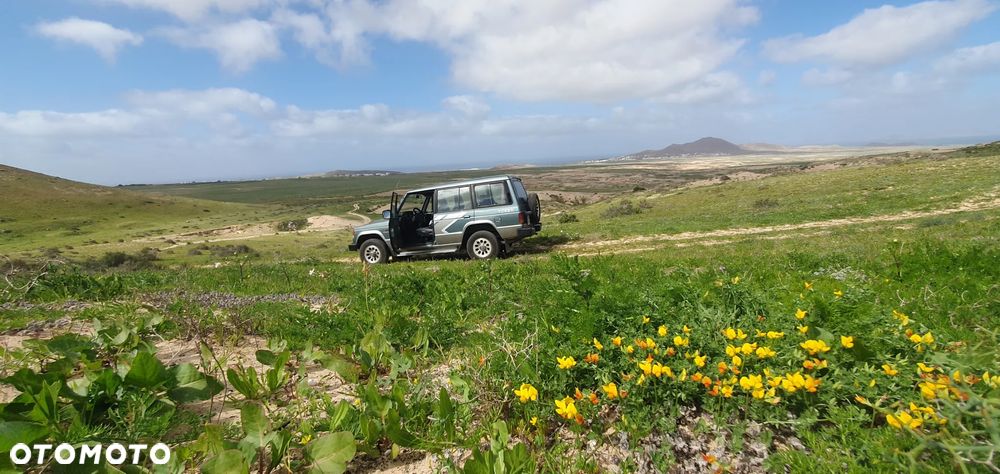Mitsubishi Pajero 2.5 TDi - 23