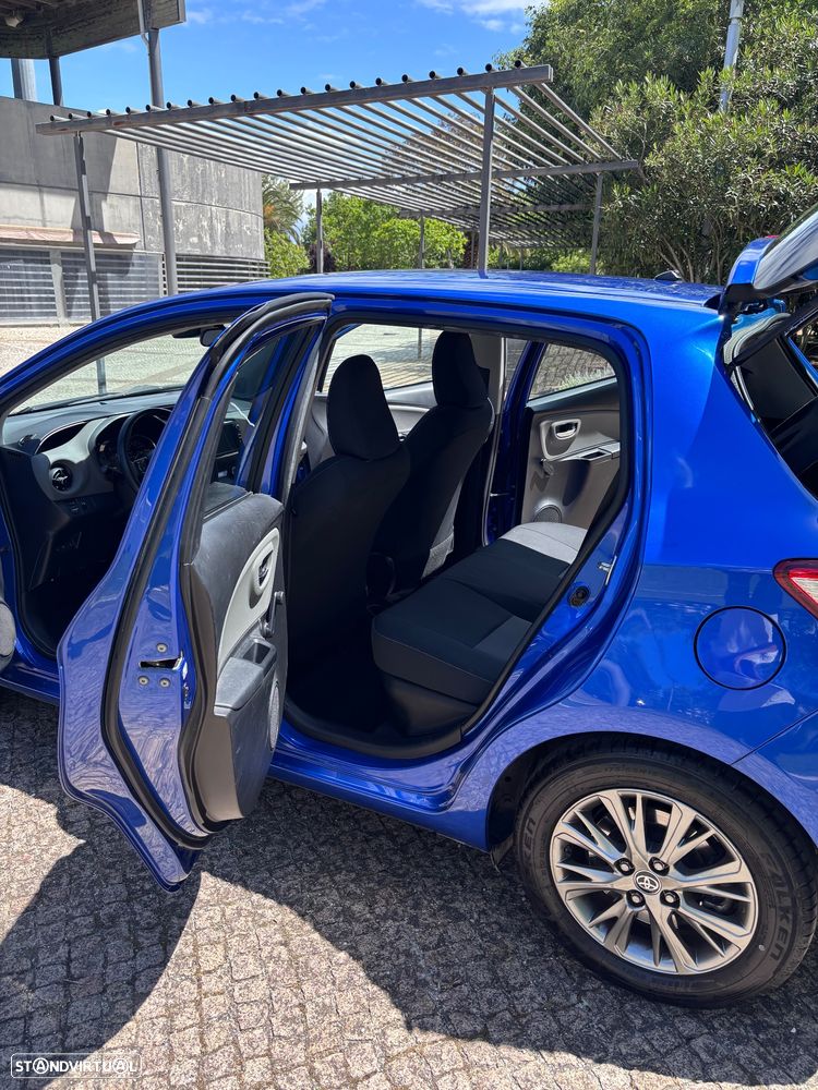 Toyota Yaris 1.5 HSD Comfort+P.Style - 21