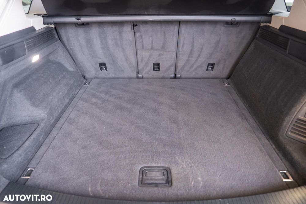 Volkswagen Touareg 3.0 V6 TDI 4Motion DPF Automatik Elegance - 13