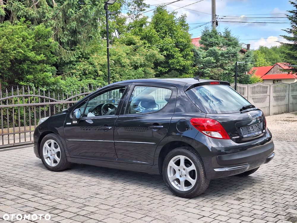 Peugeot 207 75 Millesim 200 - 3