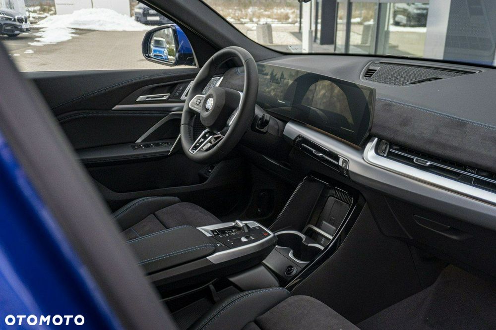 BMW X2 - 21