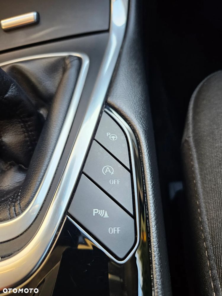 Ford S-Max 1.5 EcoBoost Titanium - 27