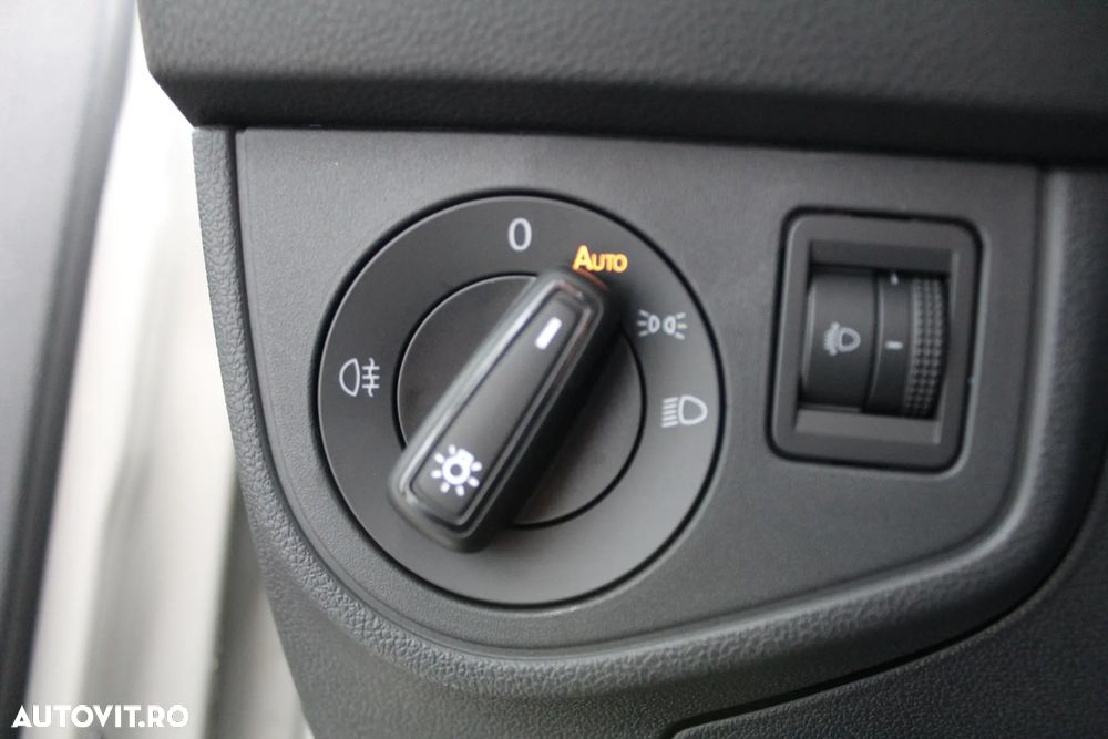 Volkswagen Polo 1.0 - 23