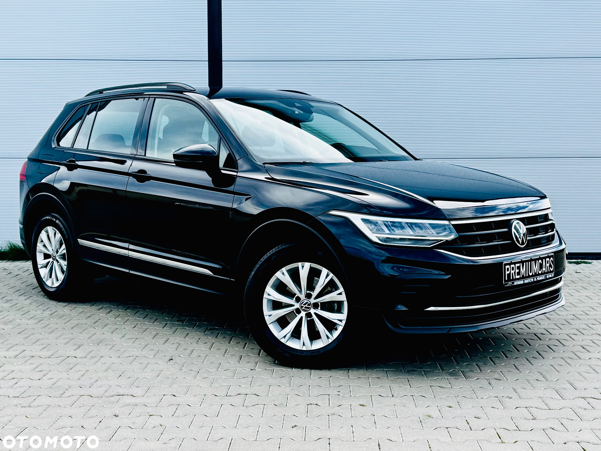 Volkswagen Tiguan - 10