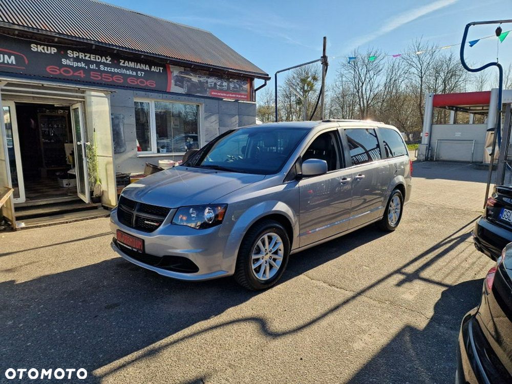 Dodge Grand Caravan - 3