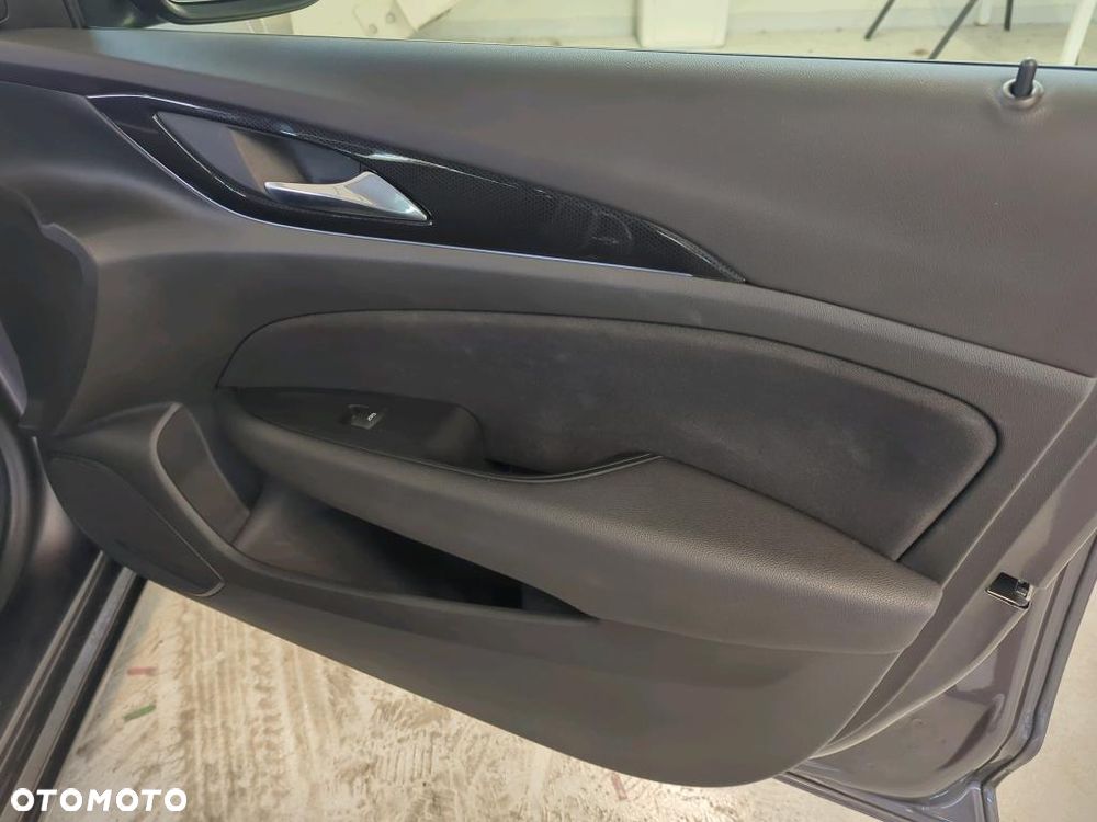 Opel Insignia 2.0 CDTI Elegance S&S - 19