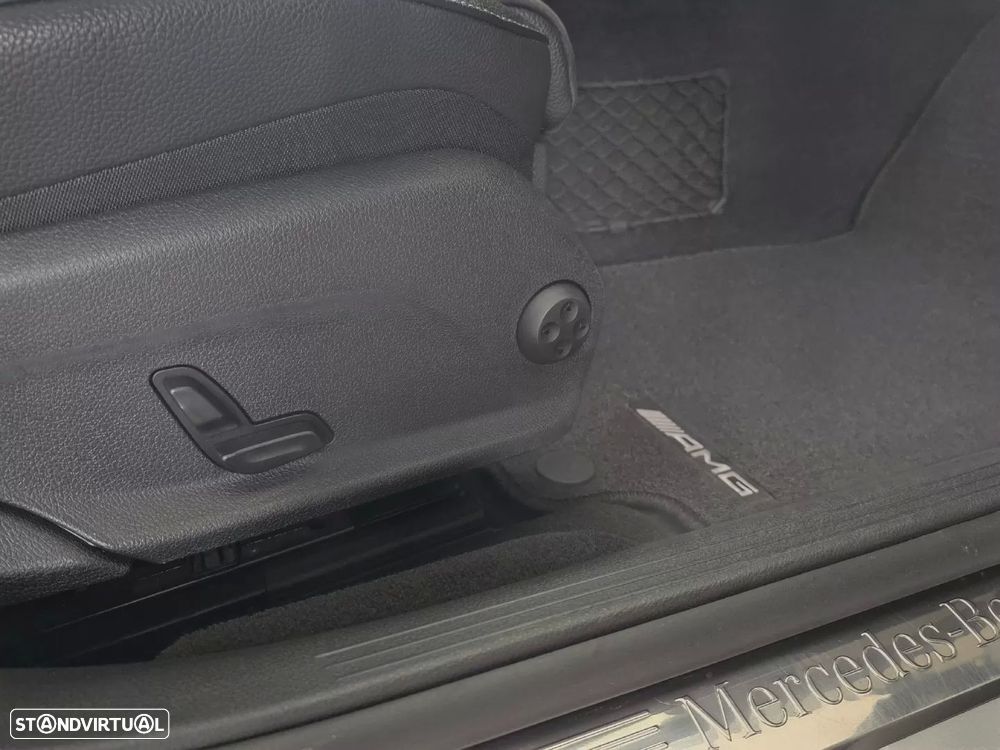 Mercedes-Benz E 220 d AMG Line - 16