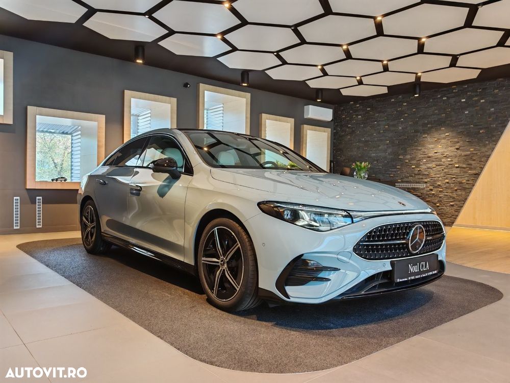 Mercedes-Benz CLA 200 - 4
