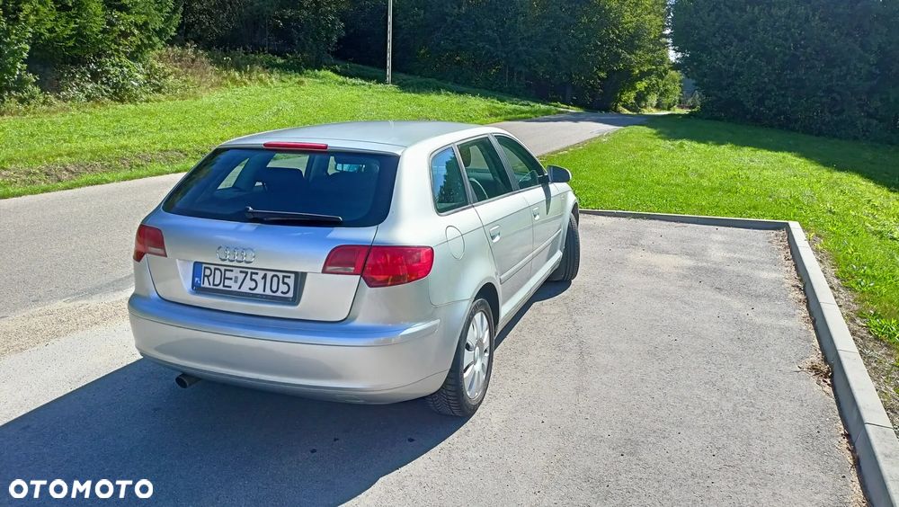 Audi A3 1.6 Attraction - 5