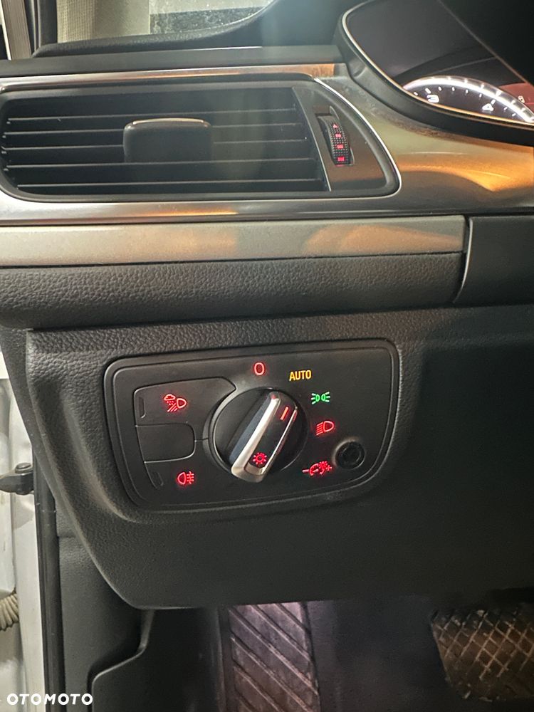 Audi A6 Avant 2.0 TDI Multitronic - 14