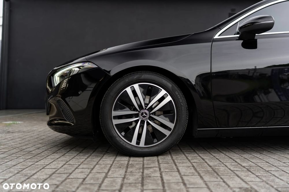 Mercedes-Benz Klasa A 180 Progressive 7G-DCT - 6