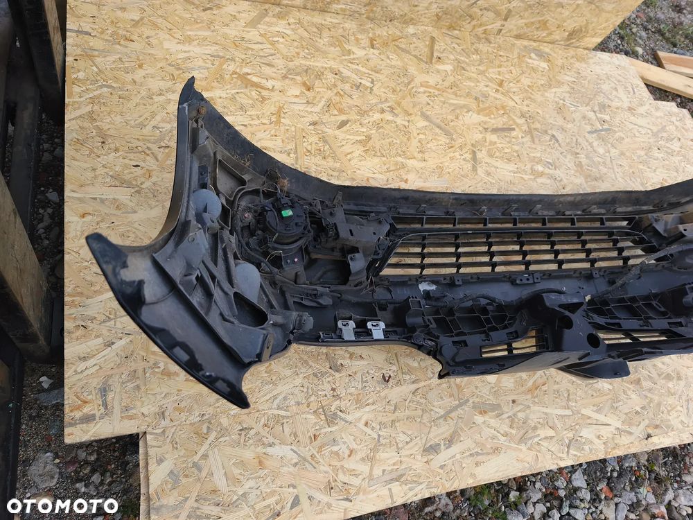 ZDERZAK PRZEDNI RENAULT MEGANE III LIFT PH2 - 12