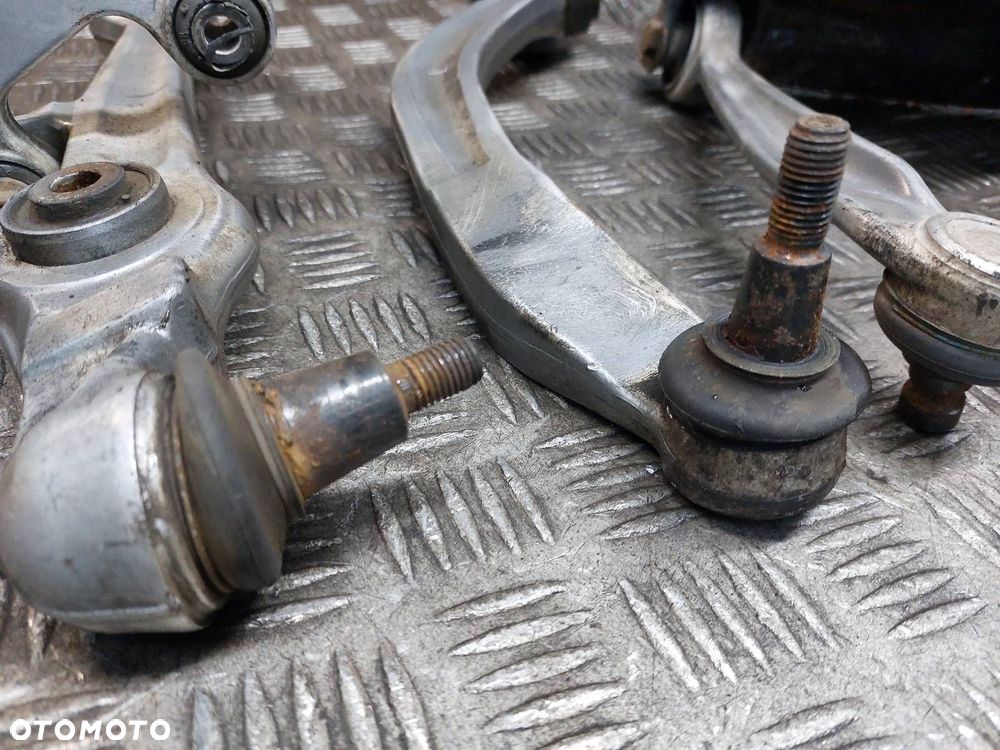 WAHACZE PRZÓD KOMPLET PASSAT B5 AUDI A4 B5 AUDI A6 C5 SUPERB I ID: 238577 - 2