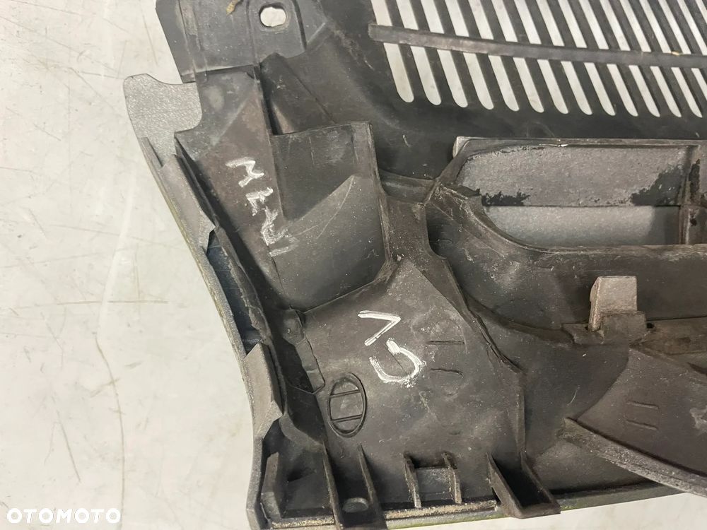 Grill Atrapa zderzaka Golf V LA7W 1K0853655A - 12