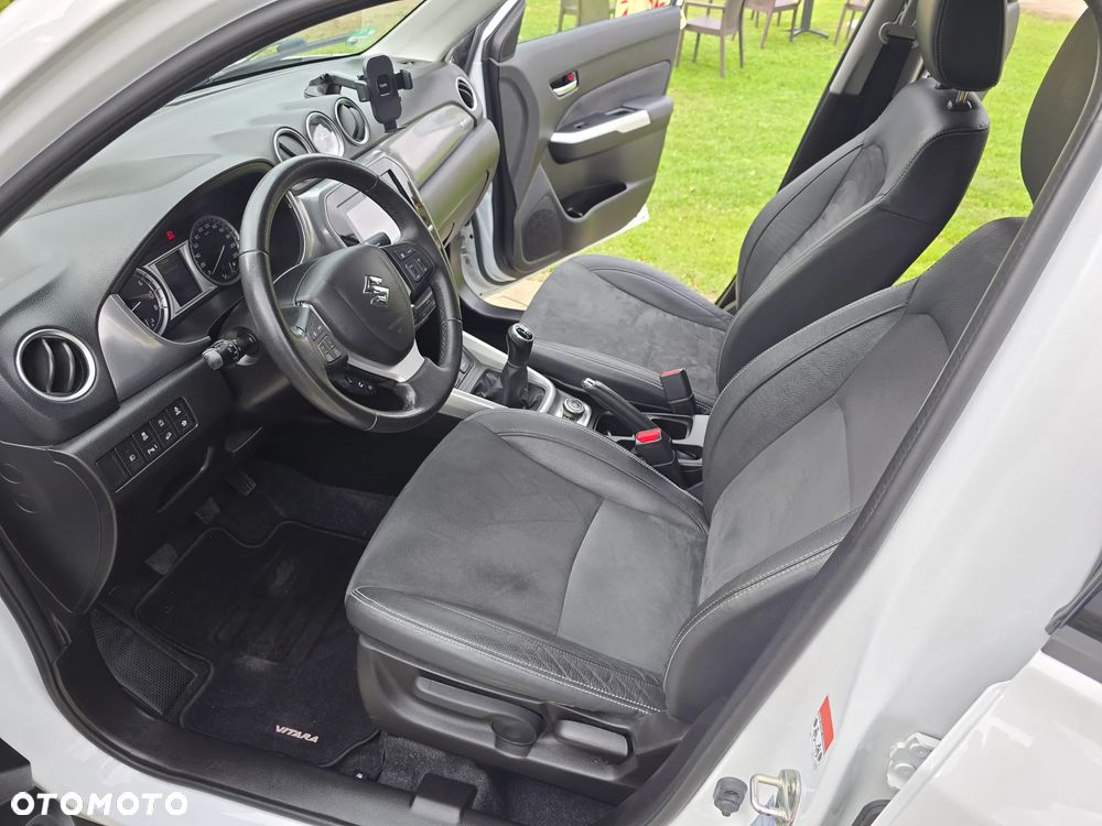 Suzuki Vitara 1.6 (4x4) Allgrip Comfort+ - 31