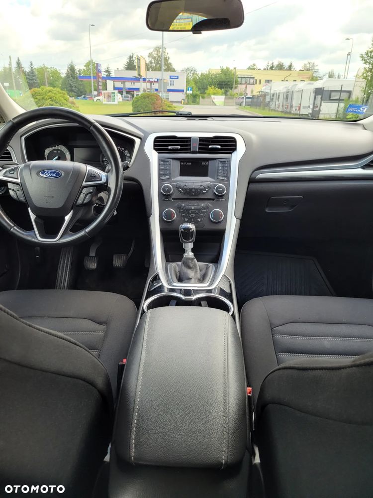 Ford Mondeo - 17