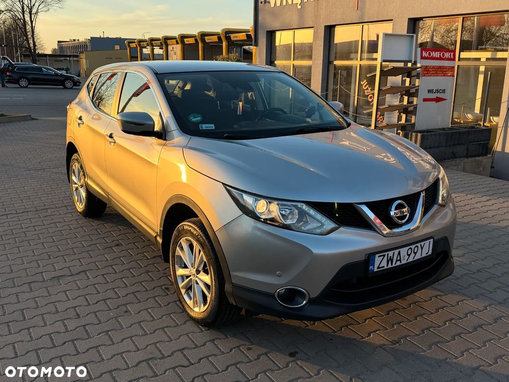 Nissan Qashqai 1.6 DCi ALL-MODE 4x4i ACENTA - 1