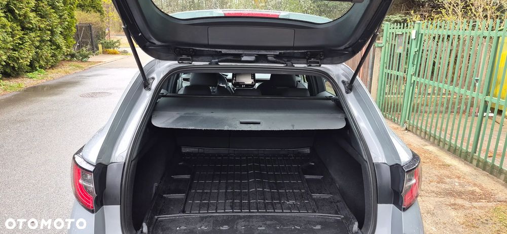 Toyota Corolla 1.8 Hybrid Active - 27