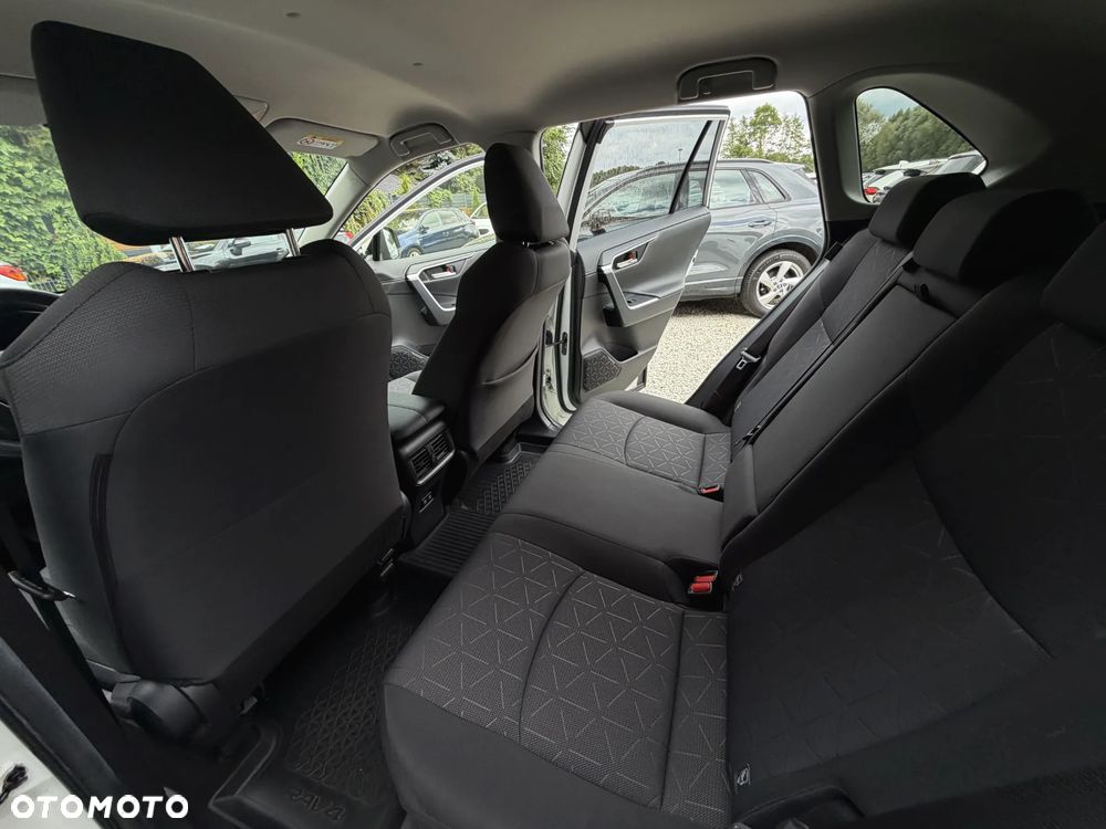 Toyota RAV4 - 20