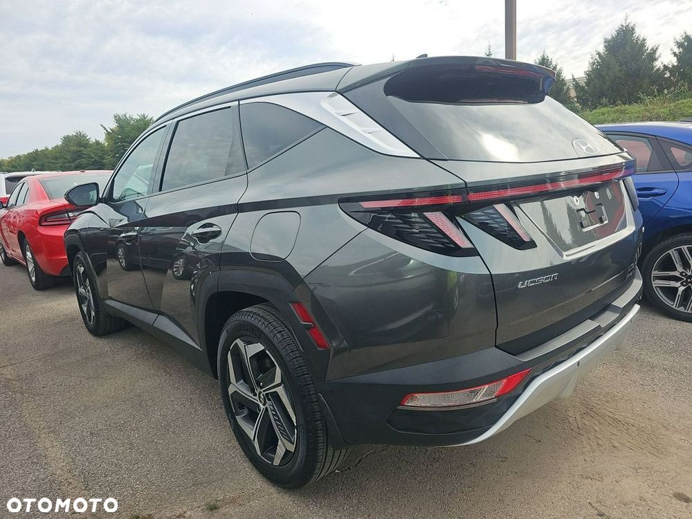 Hyundai Tucson - 4