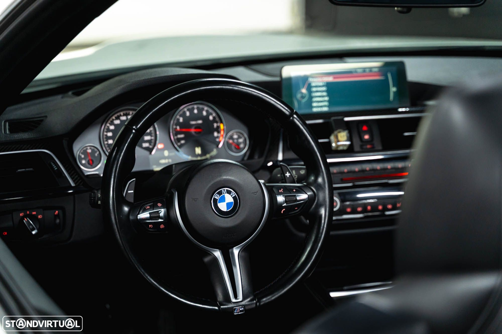 BMW M4 Cabrio DKG - 7