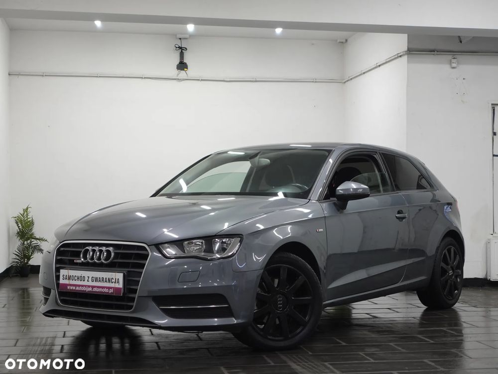 Audi A3 Sportback 2.0 TDI Ambiente - 12