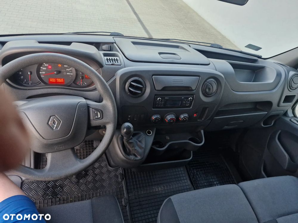 Renault Master - 11
