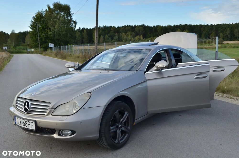 Mercedes-Benz CLS - 16