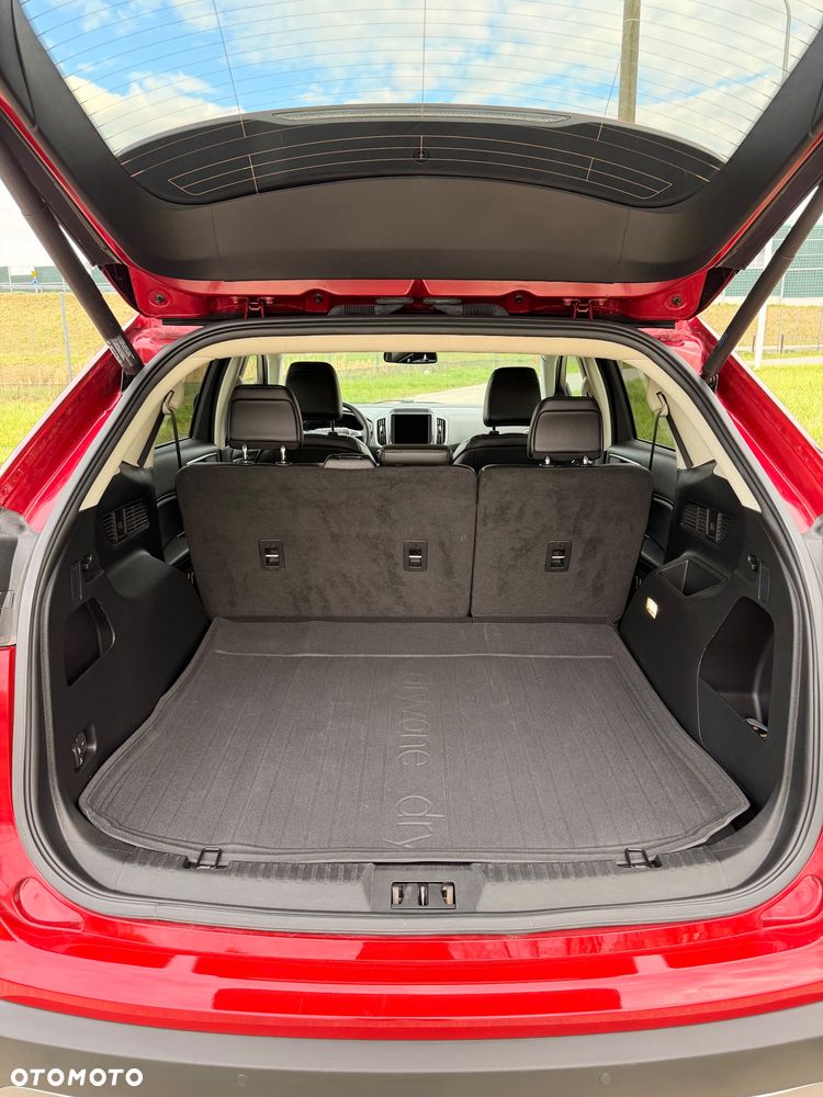 Ford Edge - 7