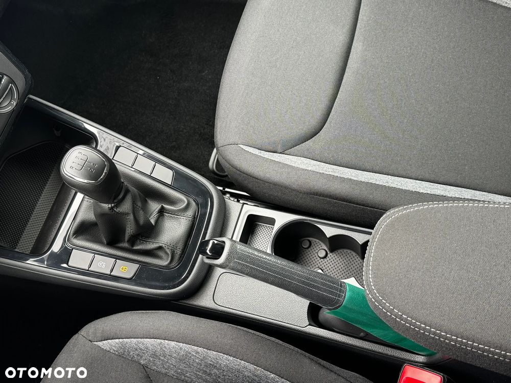 Skoda Fabia 1.0 Essence - 20