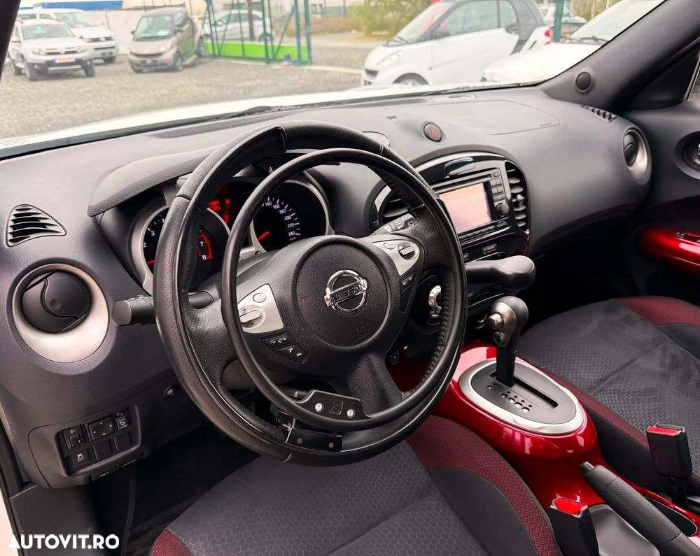 Nissan Juke 1.6 Xtronic N-Connecta - 17
