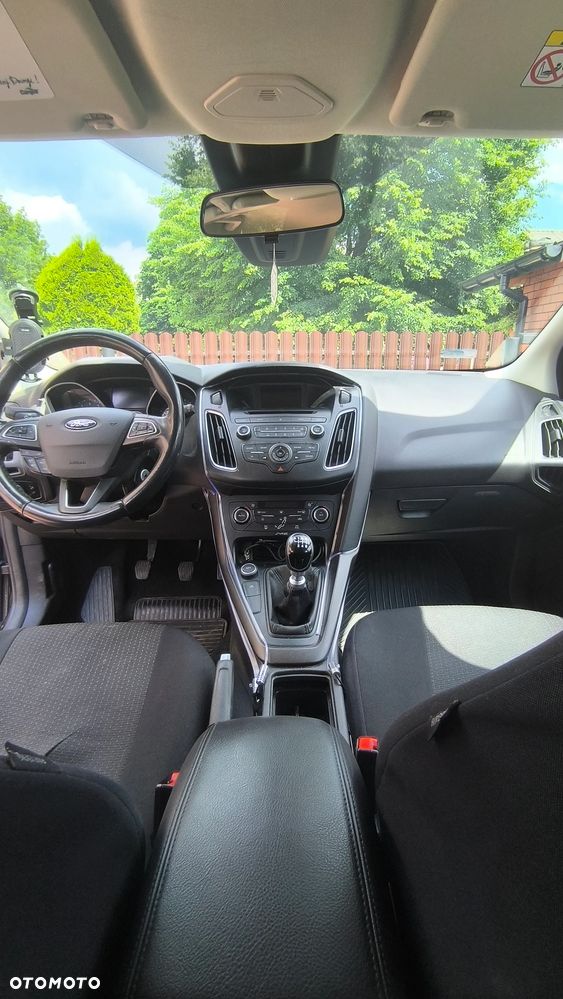 Ford Focus - 9