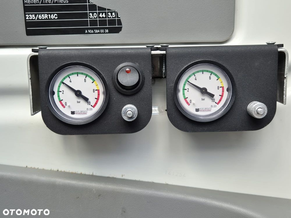 Volkswagen Crafter - 9