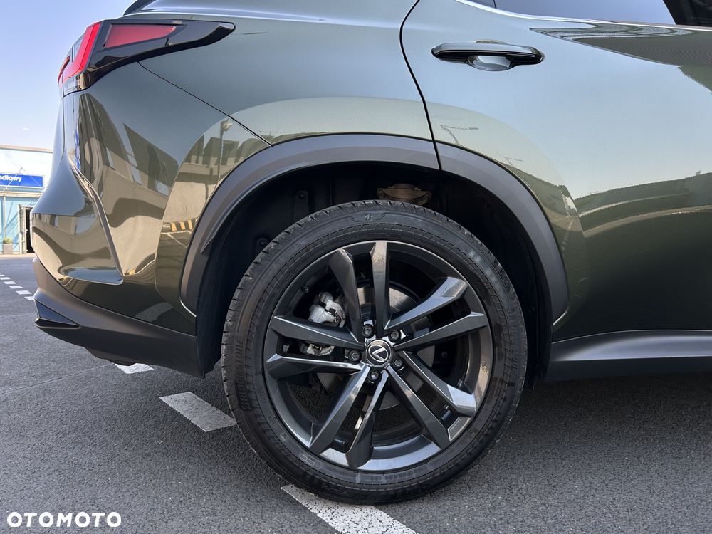 Lexus NX 350h Prestige AWD - 39