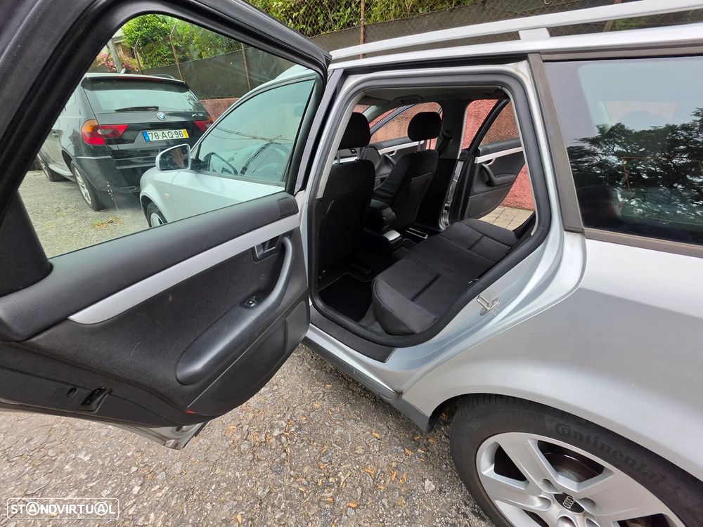 Audi A4 Avant 1.9 TDI m6 - 6