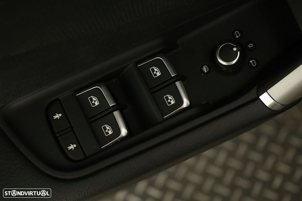 Audi Q2 30 TFSI Advanced - 19