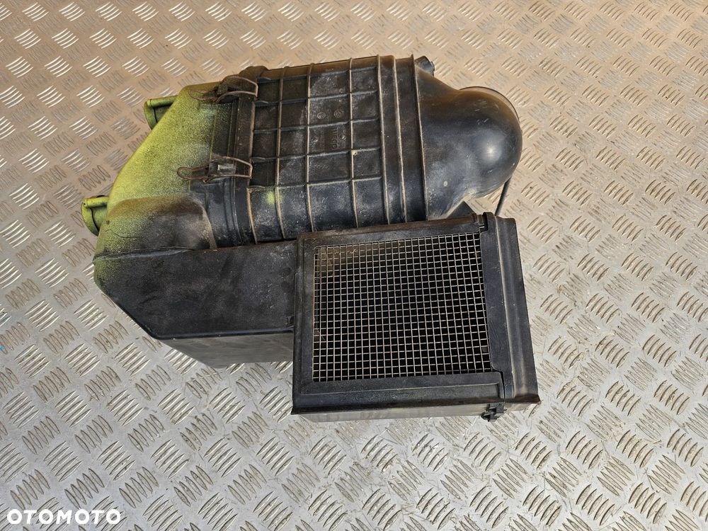 OBUDOWA FILTRA POWIETRZA IVECO EUROCARGO 3.9 5.9 TECTOR 06-15 rok - 3