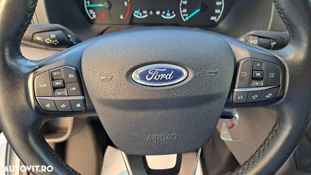 Ford TRANSIT VAN TREND L3H3 FWD - 32