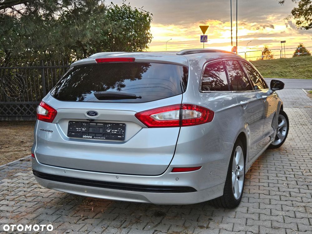 Ford Mondeo Turnier 1.5 EcoBoost Start-Stopp Titanium - 2