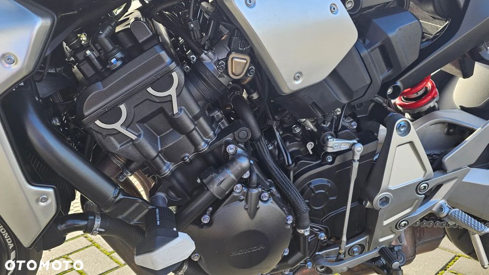 Honda CB - 5